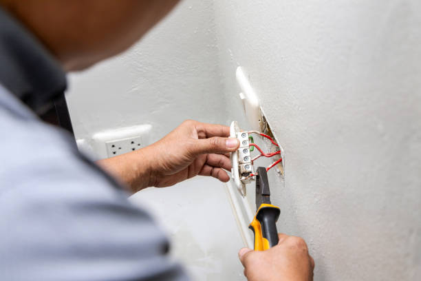 Best Commercial Electrician Services  in Berryville, VA